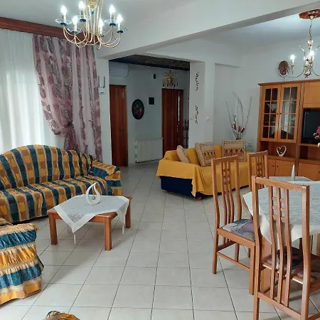 Holiday House Lazarelis * Skála Kallirákhis